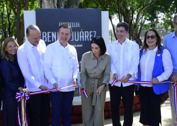 Ceremonia de corte de cinta