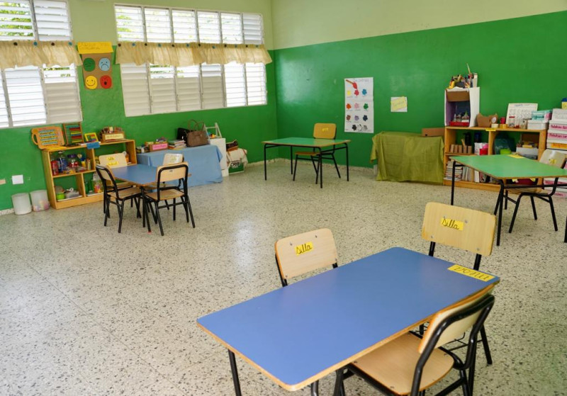 Estudiantes en salón de clases