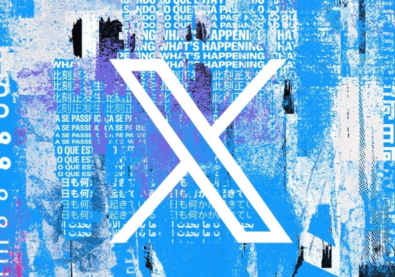 Logo de X sobre fondo azul