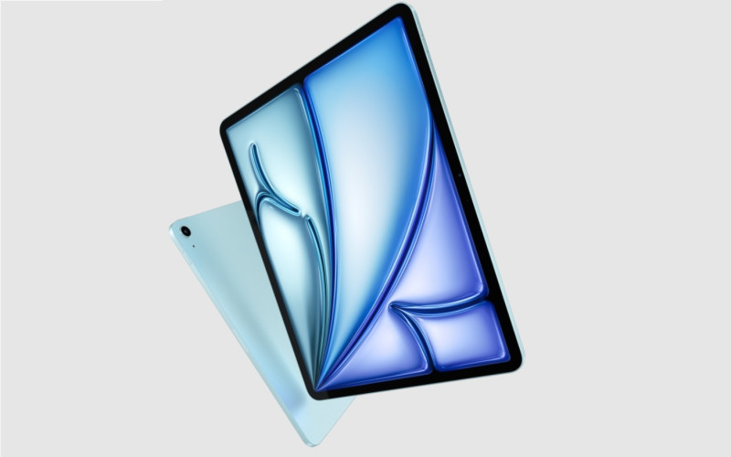 Tableta con pantalla azul brillante