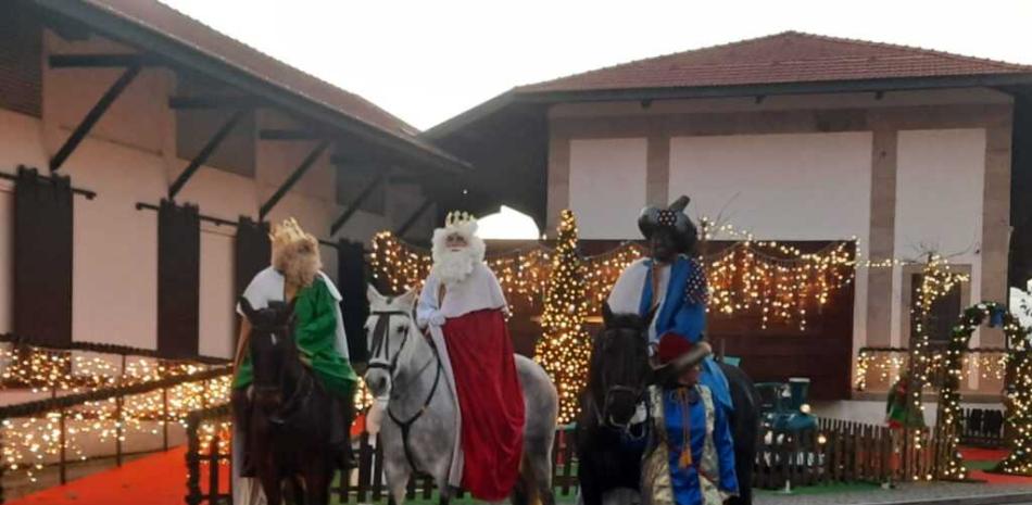 Tres Reyes Magos a caballo