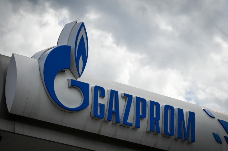 Logo azul y blanco de Gazprom