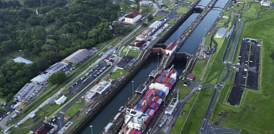 Vista aérea del Canal de Panamá