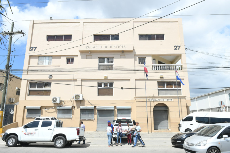 Edificio de Impuestos Internos, Santo Domingo