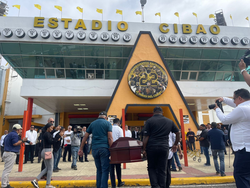 Féretro a la salida del estadio