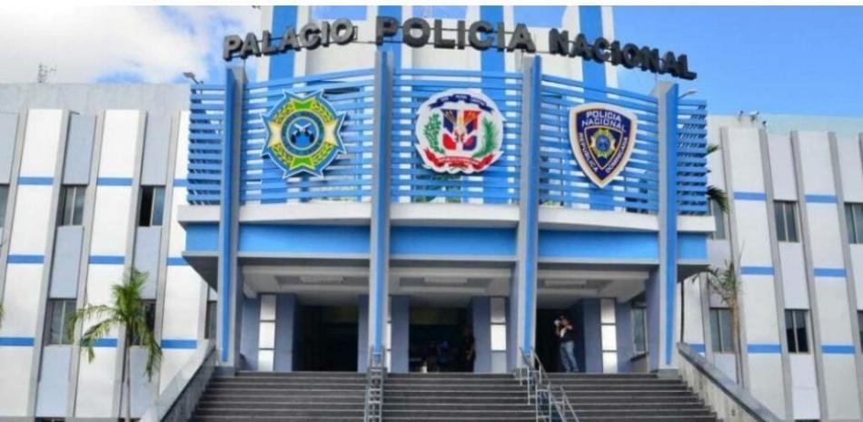 Entrada Palacio Policía Nacional